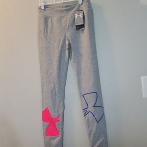 Under Armour Girls Youth Large